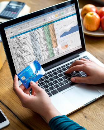 Jakie narzędzia stosować, aby skutecznie mierzyć ruch na stronie oraz jego źródła?